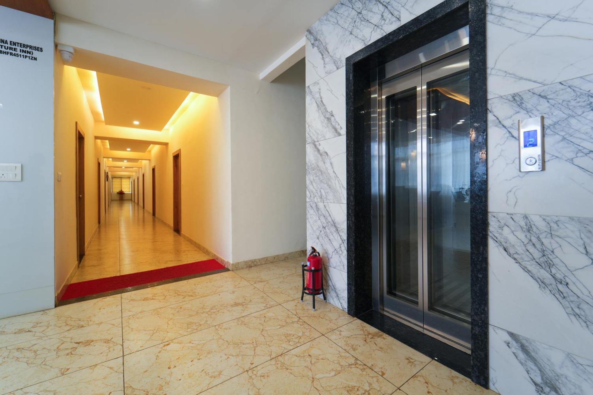 Signature Inn จิกมากาลูร์ ภายนอก รูปภาพ